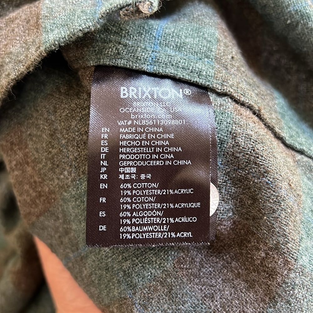 BRIXTON Men's Bowery Long Sleeve Rugged Classic Flannel in Ocean Plaid - Picture 10 of 13